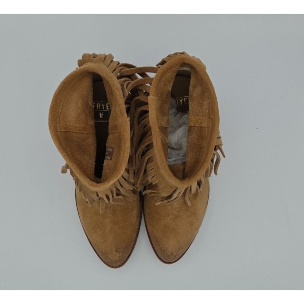 Frye Ilana Short Fringe Pull On Ankle Boots in Sand (Light Brown) Size 7.5B - Picture 4 of 8